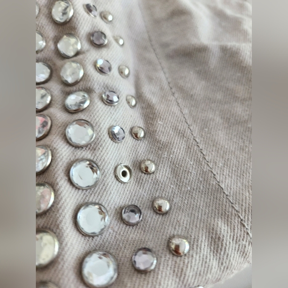 COA! Prada Canapé 2 Way Tote with crossbody strap-Grey with jewels and studs. - Picture 10 of 16